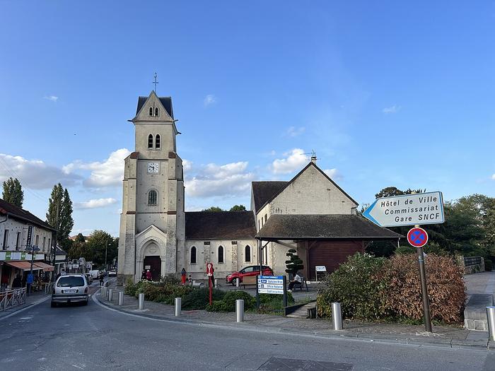 PONTAULT-COMBAULT - Immobilier - CENTURY 21 Famidly  - Église_Saint_Denis