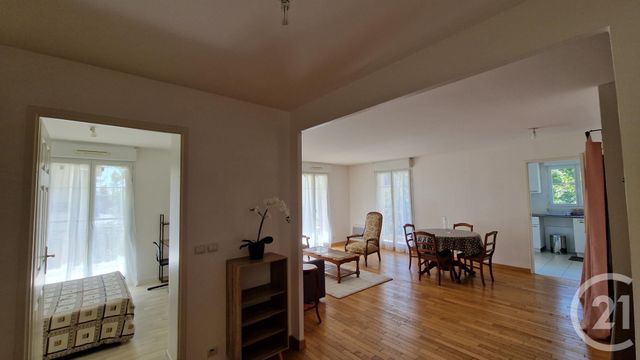 Appartement F4 à vendre - 4 pièces - 78.8 m2 - EMERAINVILLE - 77 - ILE-DE-FRANCE - Century 21 Famidly