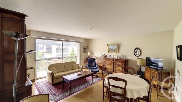 Appartement F2 à vendre - 2 pièces - 68.11 m2 - PONTAULT COMBAULT - 77 - ILE-DE-FRANCE - Century 21 Famidly