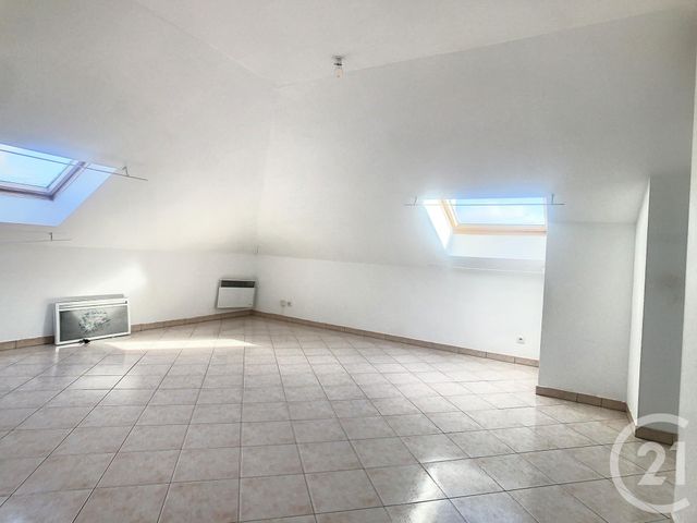 appartement - PONTAULT COMBAULT - 77