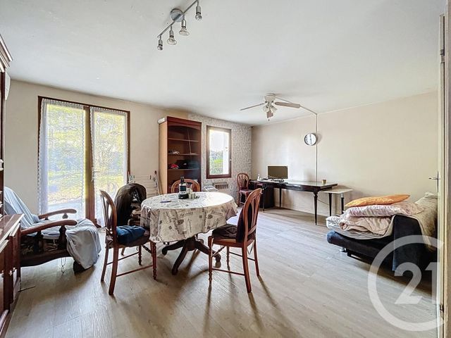 maison à vendre - 5 pièces - 80.0 m2 - EMERAINVILLE - 77 - ILE-DE-FRANCE - Century 21 Famidly