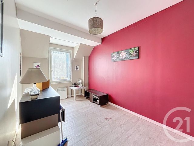 maison à vendre - 5 pièces - 80.0 m2 - EMERAINVILLE - 77 - ILE-DE-FRANCE - Century 21 Famidly