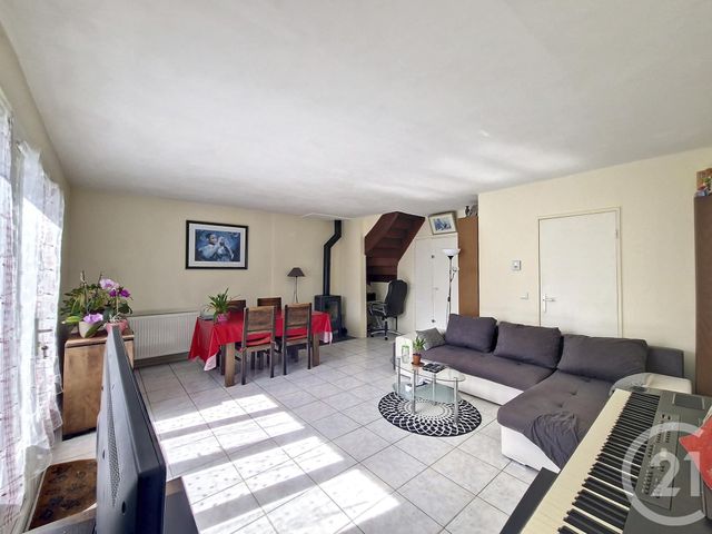 maison à vendre - 5 pièces - 90.04 m2 - EMERAINVILLE - 77 - ILE-DE-FRANCE - Century 21 Famidly