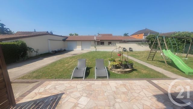 Afficher la photo en grand maison à vendre - 7 pièces - 145.0 m2 - PONTAULT COMBAULT - 77 - ILE-DE-FRANCE - Century 21 Famidly