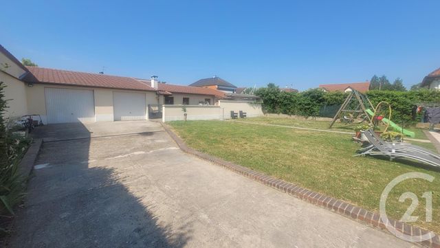 Afficher la photo en grand maison à vendre - 7 pièces - 145.0 m2 - PONTAULT COMBAULT - 77 - ILE-DE-FRANCE - Century 21 Famidly