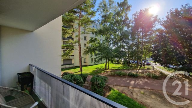 Appartement F4 à vendre - 4 pièces - 84.28 m2 - ROISSY EN BRIE - 77 - ILE-DE-FRANCE - Century 21 Famidly