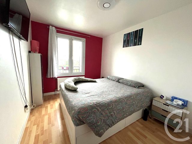 Appartement F2 à vendre - 2 pièces - 54.0 m2 - PONTAULT COMBAULT - 77 - ILE-DE-FRANCE - Century 21 Famidly