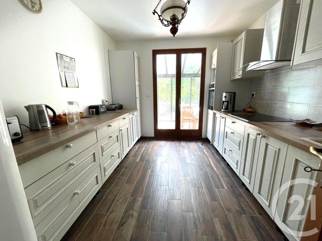 maison à vendre - 5 pièces - 120.0 m2 - PONTAULT COMBAULT - 77 - ILE-DE-FRANCE - Century 21 Famidly