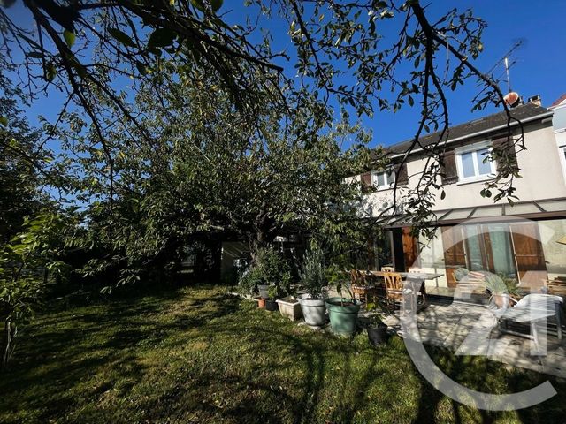 maison à vendre - 5 pièces - 120.0 m2 - PONTAULT COMBAULT - 77 - ILE-DE-FRANCE - Century 21 Famidly