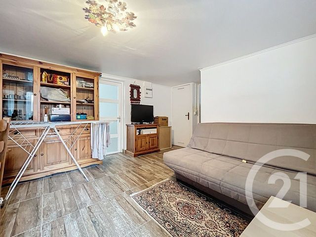 maison à vendre - 7 pièces - 142.94 m2 - PONTAULT COMBAULT - 77 - ILE-DE-FRANCE - Century 21 Famidly