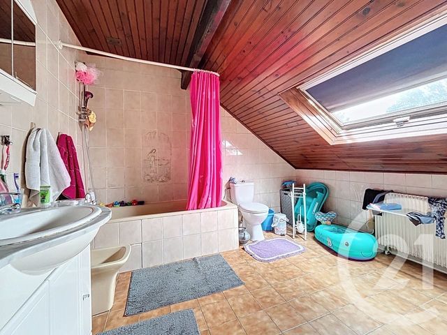 maison à vendre - 7 pièces - 142.94 m2 - PONTAULT COMBAULT - 77 - ILE-DE-FRANCE - Century 21 Famidly