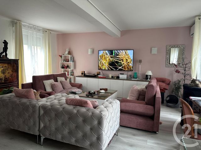 maison à vendre - 6 pièces - 100.0 m2 - PONTAULT COMBAULT - 77 - ILE-DE-FRANCE - Century 21 Famidly