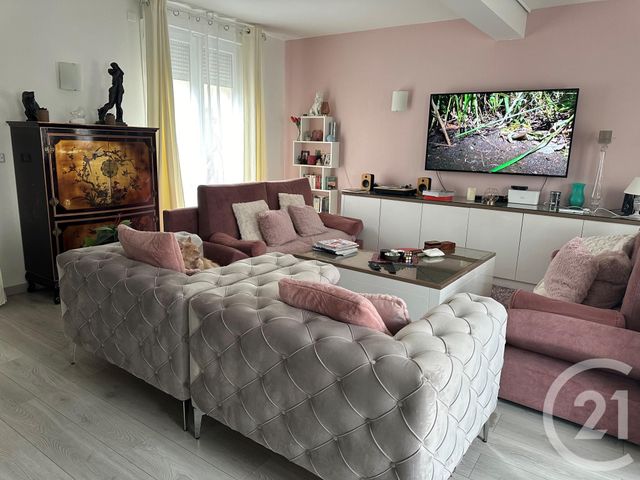 maison à vendre - 6 pièces - 100.0 m2 - PONTAULT COMBAULT - 77 - ILE-DE-FRANCE - Century 21 Famidly