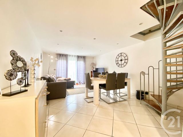 maison à vendre - 5 pièces - 101.55 m2 - ROISSY EN BRIE - 77 - ILE-DE-FRANCE - Century 21 Famidly