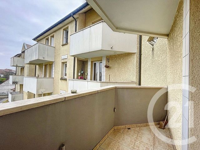 Appartement F2 à vendre - 2 pièces - 55.29 m2 - PONTAULT COMBAULT - 77 - ILE-DE-FRANCE - Century 21 Famidly