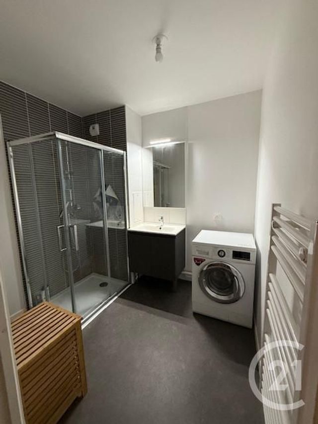 Afficher la photo en grand Appartement F3 à vendre - 3 pièces - 63.49 m2 - PONTAULT COMBAULT - 77 - ILE-DE-FRANCE - Century 21 Famidly