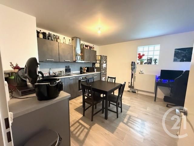 Afficher la photo en grand Appartement F3 à vendre - 3 pièces - 63.49 m2 - PONTAULT COMBAULT - 77 - ILE-DE-FRANCE - Century 21 Famidly