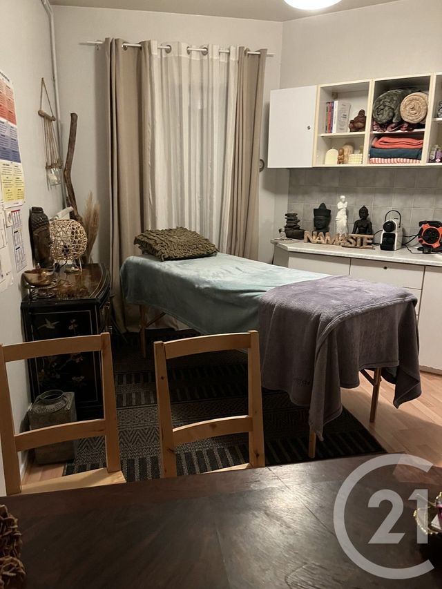 Appartement Local à louer EMERAINVILLE