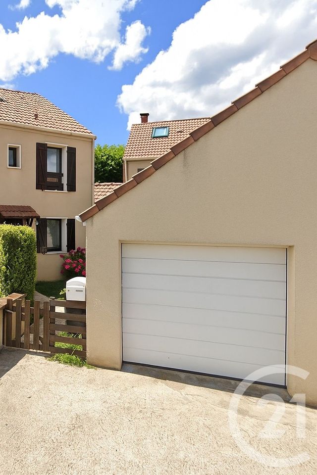 maison à vendre - 5 pièces - 92.0 m2 - PONTAULT COMBAULT - 77 - ILE-DE-FRANCE - Century 21 Famidly