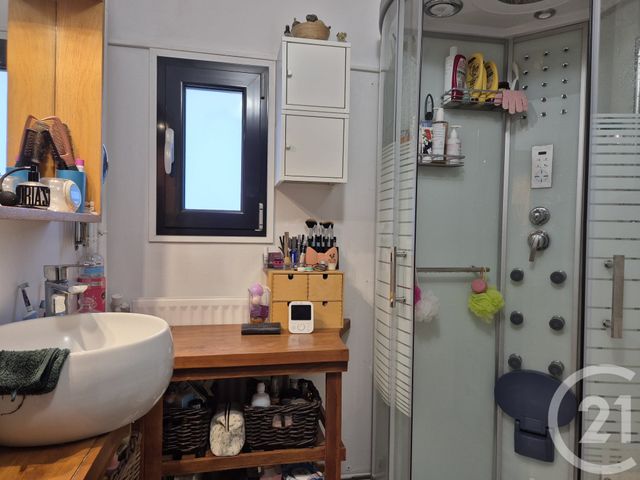 maison à vendre - 5 pièces - 92.0 m2 - PONTAULT COMBAULT - 77 - ILE-DE-FRANCE - Century 21 Famidly