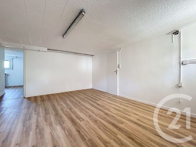 maison à vendre - 6 pièces - 144.0 m2 - PONTAULT COMBAULT - 77 - ILE-DE-FRANCE - Century 21 Famidly