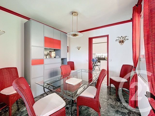 maison à vendre - 7 pièces - 180.0 m2 - PONTAULT COMBAULT - 77 - ILE-DE-FRANCE - Century 21 Famidly