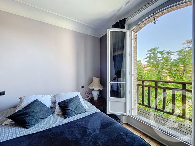 maison à vendre - 7 pièces - 203.0 m2 - PONTAULT COMBAULT - 77 - ILE-DE-FRANCE - Century 21 Famidly