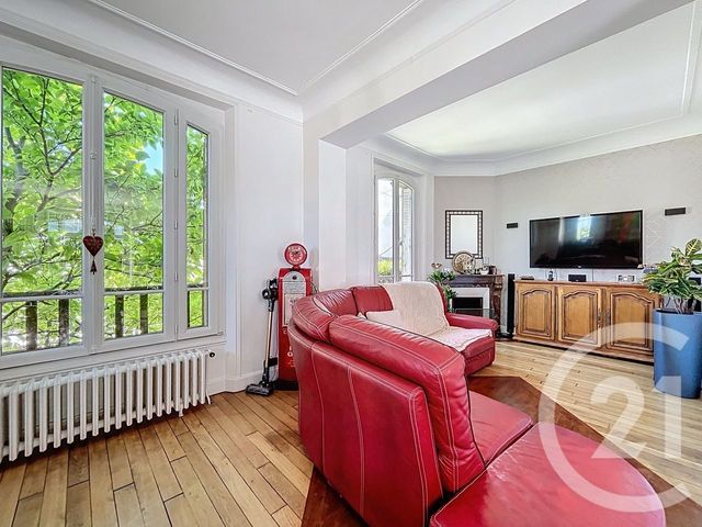 maison à vendre - 7 pièces - 203.0 m2 - PONTAULT COMBAULT - 77 - ILE-DE-FRANCE - Century 21 Famidly