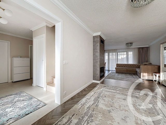 maison à vendre - 7 pièces - 166.0 m2 - PONTAULT COMBAULT - 77 - ILE-DE-FRANCE - Century 21 Famidly