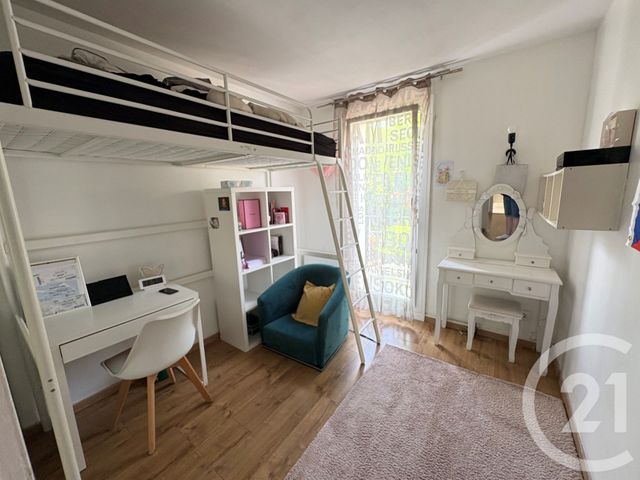 maison à vendre - 5 pièces - 92.0 m2 - EMERAINVILLE - 77 - ILE-DE-FRANCE - Century 21 Famidly