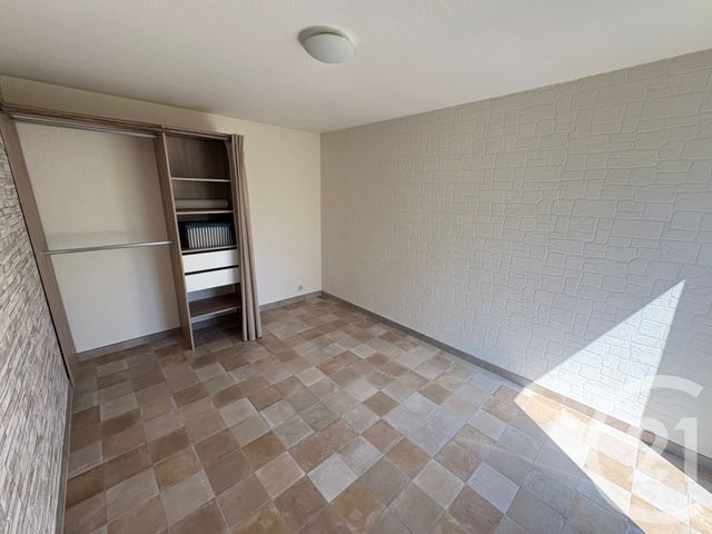 maison à vendre - 6 pièces - 120.31 m2 - EMERAINVILLE - 77 - ILE-DE-FRANCE - Century 21 Famidly