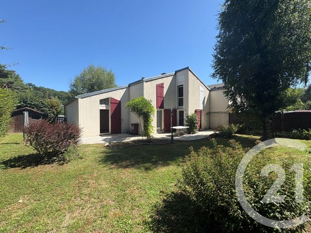 maison à vendre - 6 pièces - 120.31 m2 - EMERAINVILLE - 77 - ILE-DE-FRANCE - Century 21 Famidly