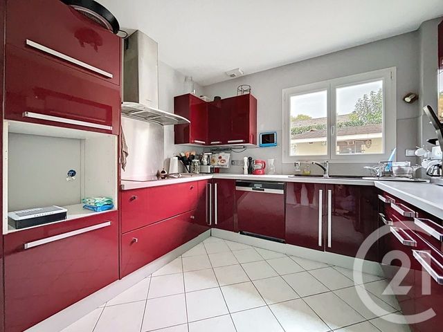 Afficher la photo en grand maison à vendre - 6 pièces - 150.88 m2 - VERNEUIL L ETANG - 77 - ILE-DE-FRANCE - Century 21 Famidly