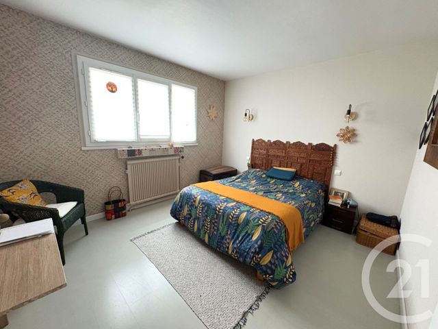 maison à vendre - 5 pièces - 85.0 m2 - PONTAULT COMBAULT - 77 - ILE-DE-FRANCE - Century 21 Famidly