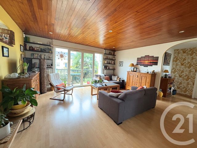 maison à vendre - 5 pièces - 85.0 m2 - PONTAULT COMBAULT - 77 - ILE-DE-FRANCE - Century 21 Famidly