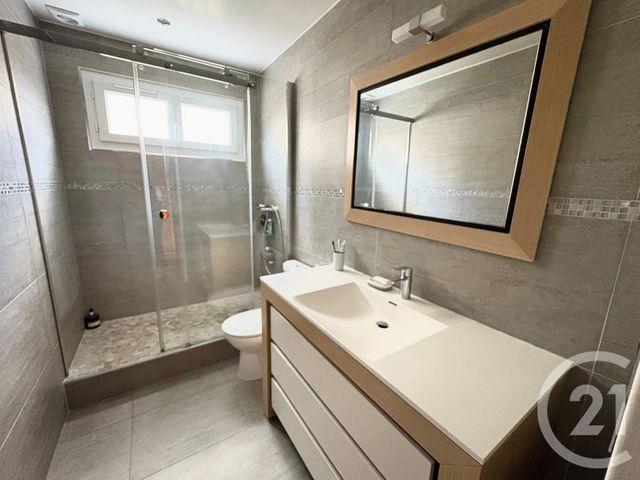 maison à vendre - 7 pièces - 118.41 m2 - EMERAINVILLE - 77 - ILE-DE-FRANCE - Century 21 Famidly