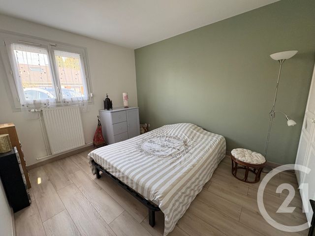 maison à vendre - 7 pièces - 118.41 m2 - EMERAINVILLE - 77 - ILE-DE-FRANCE - Century 21 Famidly