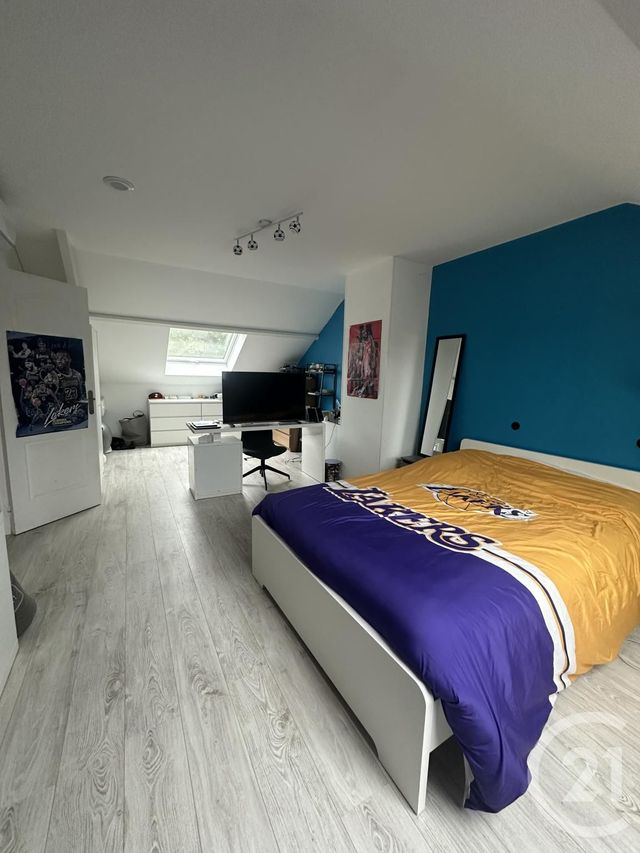 maison à vendre - 6 pièces - 150.0 m2 - PONTAULT COMBAULT - 77 - ILE-DE-FRANCE - Century 21 Famidly