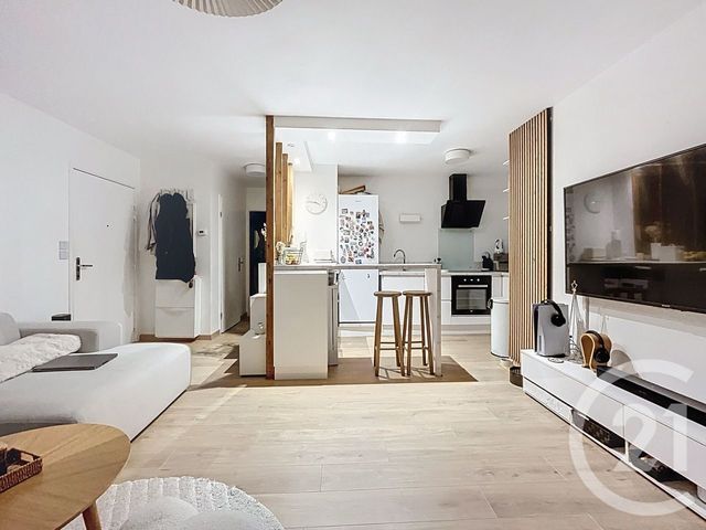 Appartement F2 à vendre - 2 pièces - 44.29 m2 - LE PLESSIS TREVISE - 94 - ILE-DE-FRANCE - Century 21 Famidly