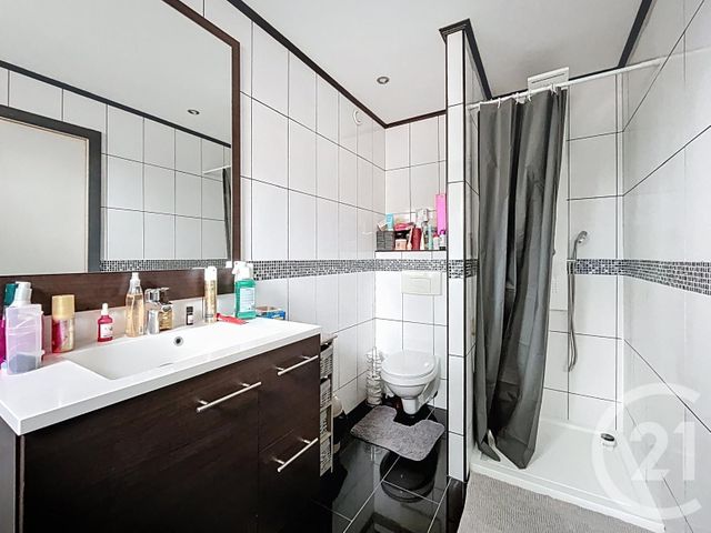 maison à vendre - 7 pièces - 190.0 m2 - CHAMPIGNY SUR MARNE - 94 - ILE-DE-FRANCE - Century 21 Famidly