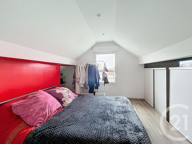 maison à vendre - 7 pièces - 190.0 m2 - CHAMPIGNY SUR MARNE - 94 - ILE-DE-FRANCE - Century 21 Famidly