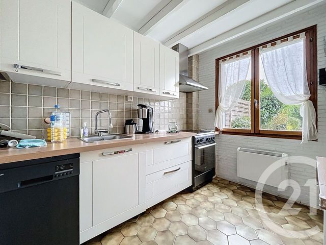 maison à vendre - 4 pièces - 76.0 m2 - PONTAULT COMBAULT - 77 - ILE-DE-FRANCE - Century 21 Famidly