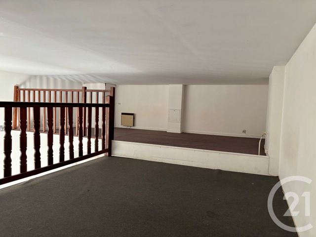 Appartement F2 à louer - 2 pièces - 42.92 m2 - PONTAULT COMBAULT - 77 - ILE-DE-FRANCE - Century 21 Famidly