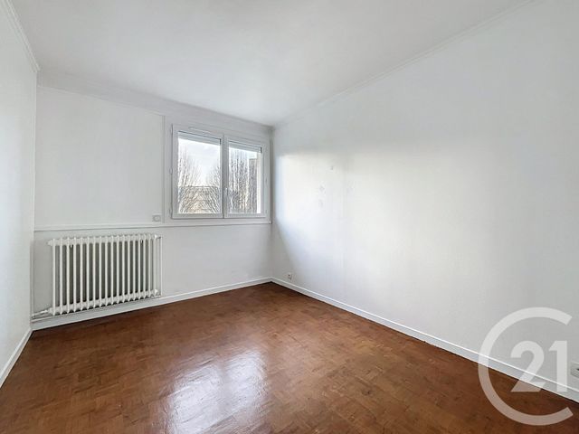 maison à louer - 5 pièces - 90.8 m2 - PONTAULT COMBAULT - 77 - ILE-DE-FRANCE - Century 21 Famidly