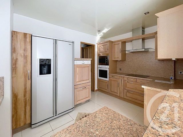 maison à vendre - 5 pièces - 98.0 m2 - PONTAULT COMBAULT - 77 - ILE-DE-FRANCE - Century 21 Famidly
