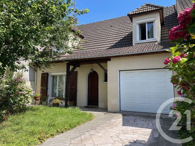 maison à vendre - 5 pièces - 120.0 m2 - PONTAULT COMBAULT - 77 - ILE-DE-FRANCE - Century 21 Famidly