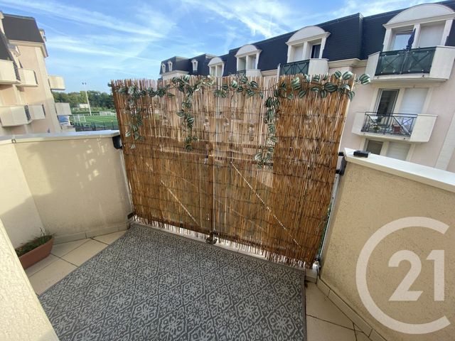 Appartement F1 à vendre - 1 pièce - 31.0 m2 - PONTAULT COMBAULT - 77 - ILE-DE-FRANCE - Century 21 Famidly