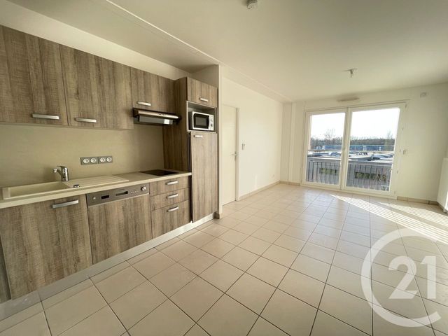 Appartement F2 à vendre - 2 pièces - 39.24 m2 - EMERAINVILLE - 77 - ILE-DE-FRANCE - Century 21 Famidly
