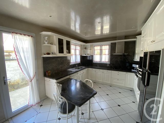 maison à vendre - 7 pièces - 211.83 m2 - LE PLESSIS TREVISE - 94 - ILE-DE-FRANCE - Century 21 Famidly