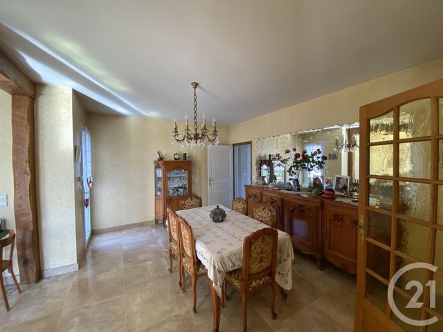 maison à vendre - 7 pièces - 211.83 m2 - LE PLESSIS TREVISE - 94 - ILE-DE-FRANCE - Century 21 Famidly